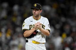 Starting pitching targets for Padres this offseason