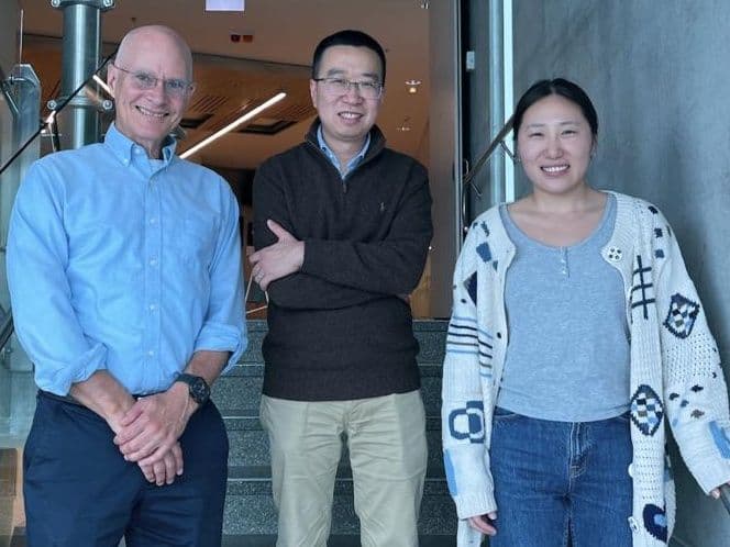 MRNA vaccines compared head-to-head in world-first study