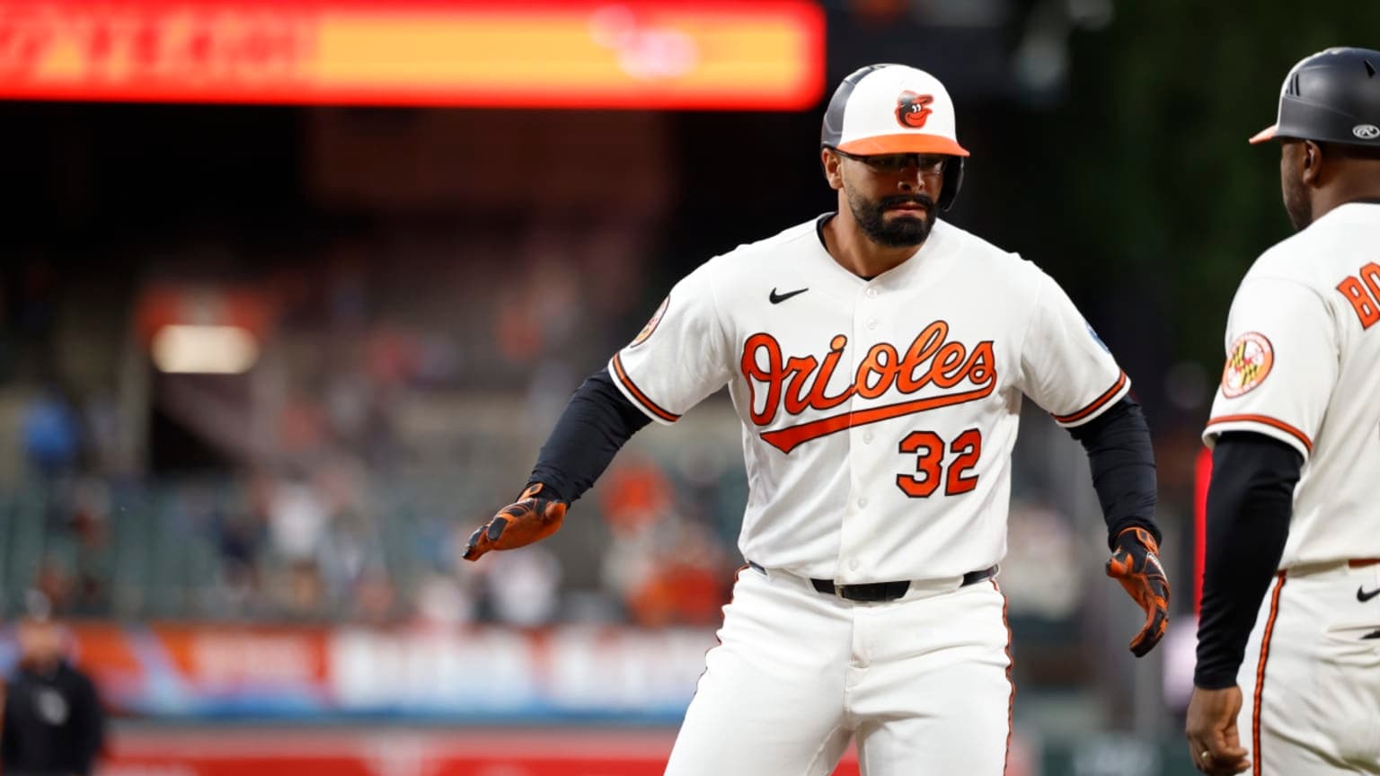 Christian Encarnacion-Strand's two-run single | 09/23/2026 - MLB.com