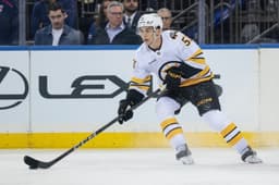 NHL Rumors: Maple Leafs, Canadiens, Oilers, Flames and Three Pending UFAs