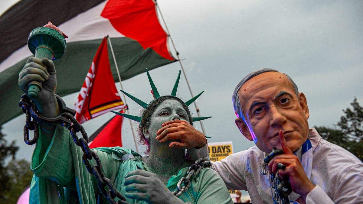 Shackled Liberty: Protesters March on July 4 Against U.S. Support for Israel