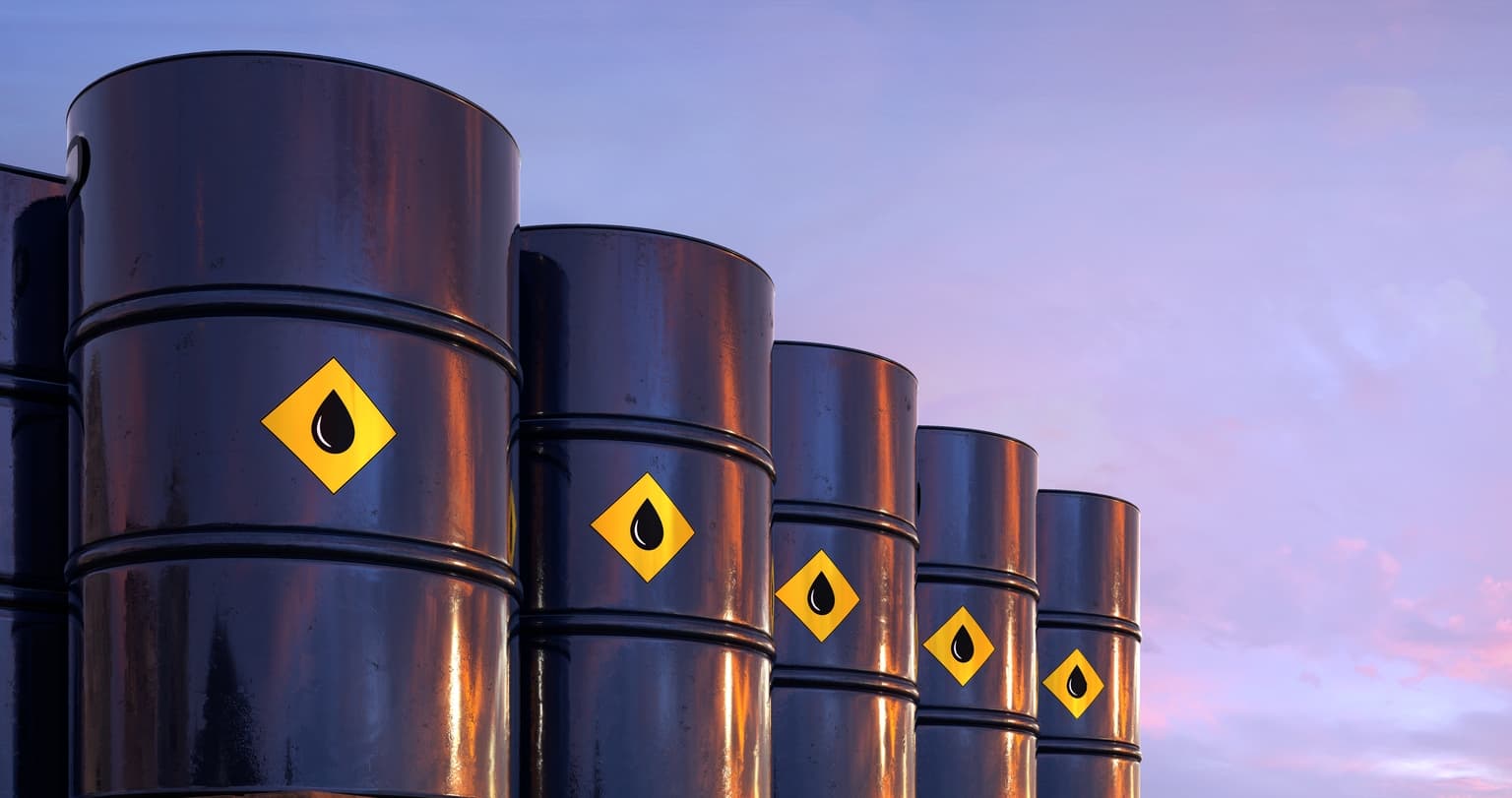 DVN price action: slides 4.4% on no asset sale news despite Q2 beat; later rally to $43.11; oil rally backdrop remains