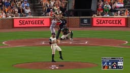 @MLB: Matt Olson clubs a 3-run homer 💥

The @Braves have scored 4 in the 10th! https://t.co/kgTtD9TQOC