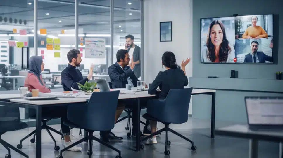 5 Questions: The broad acceptance of the hybrid office model