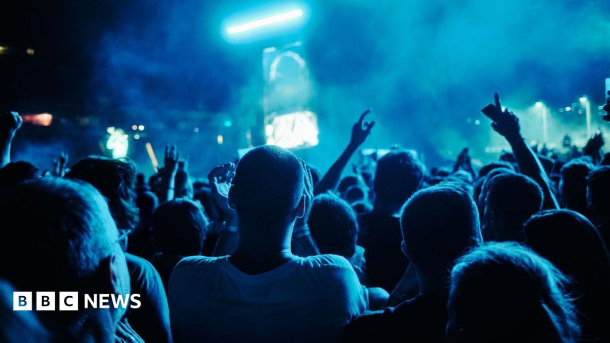 Police investigate concert knife attack after man suffers facial injury