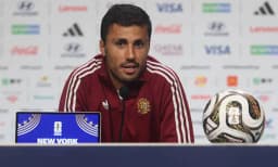 Rodri calls Messi the greatest, but highlights one aspect