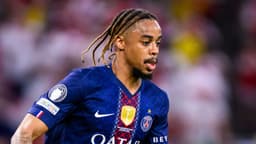 Bradley Barcola transfer news: Liverpool hold fresh talks ...