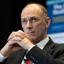 Chicago Fed's Goolsbee says he sees inflation as risk to 2026 rate cuts