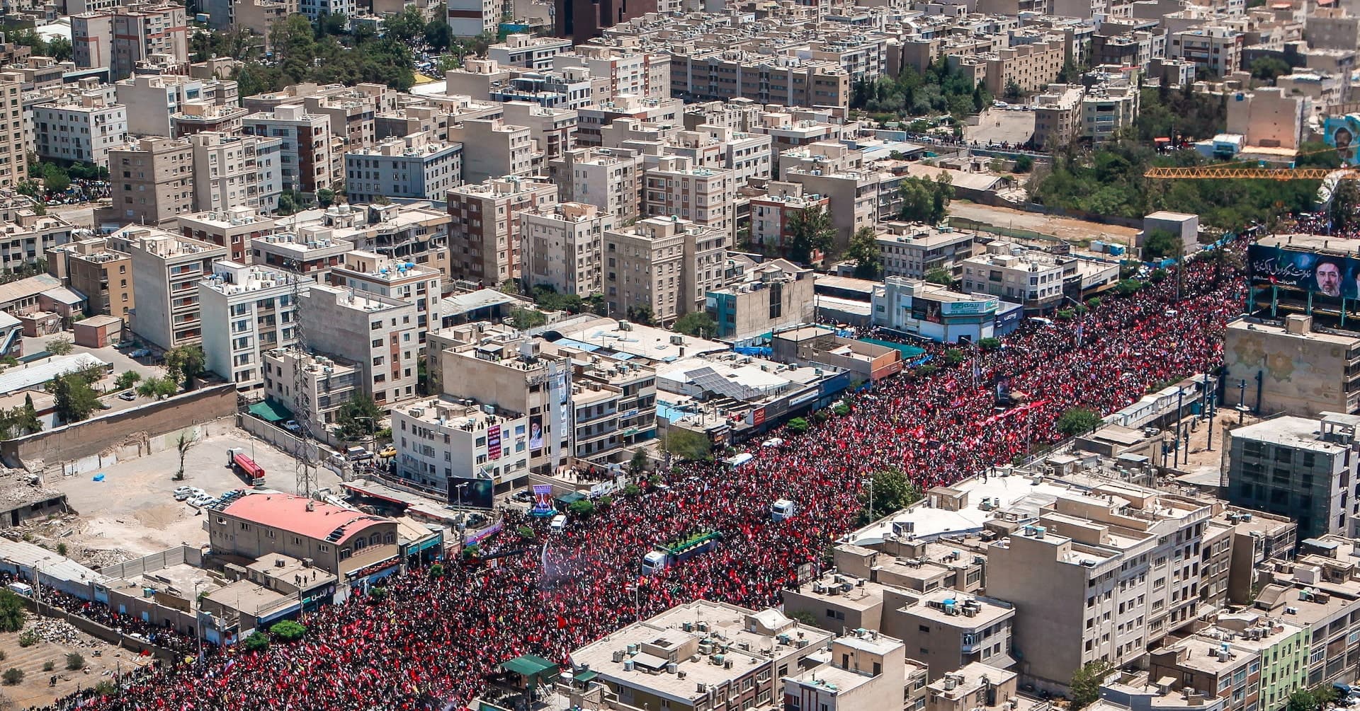 As Khamenei mourners fill Iran's streets, discontent still ...