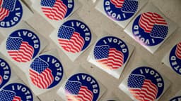 US states sue Trump administration for conditioning ...