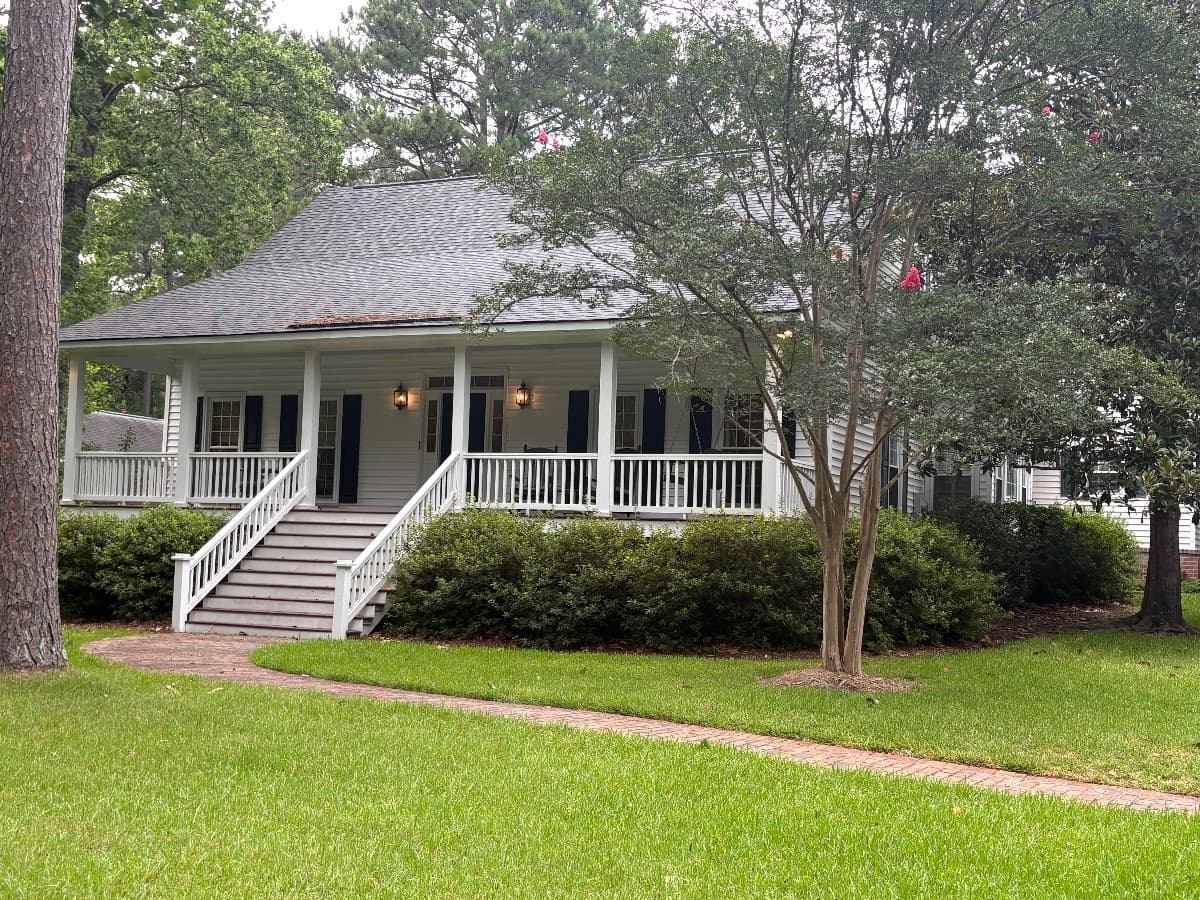 Summerville's Gadsden Manor Estate Sale