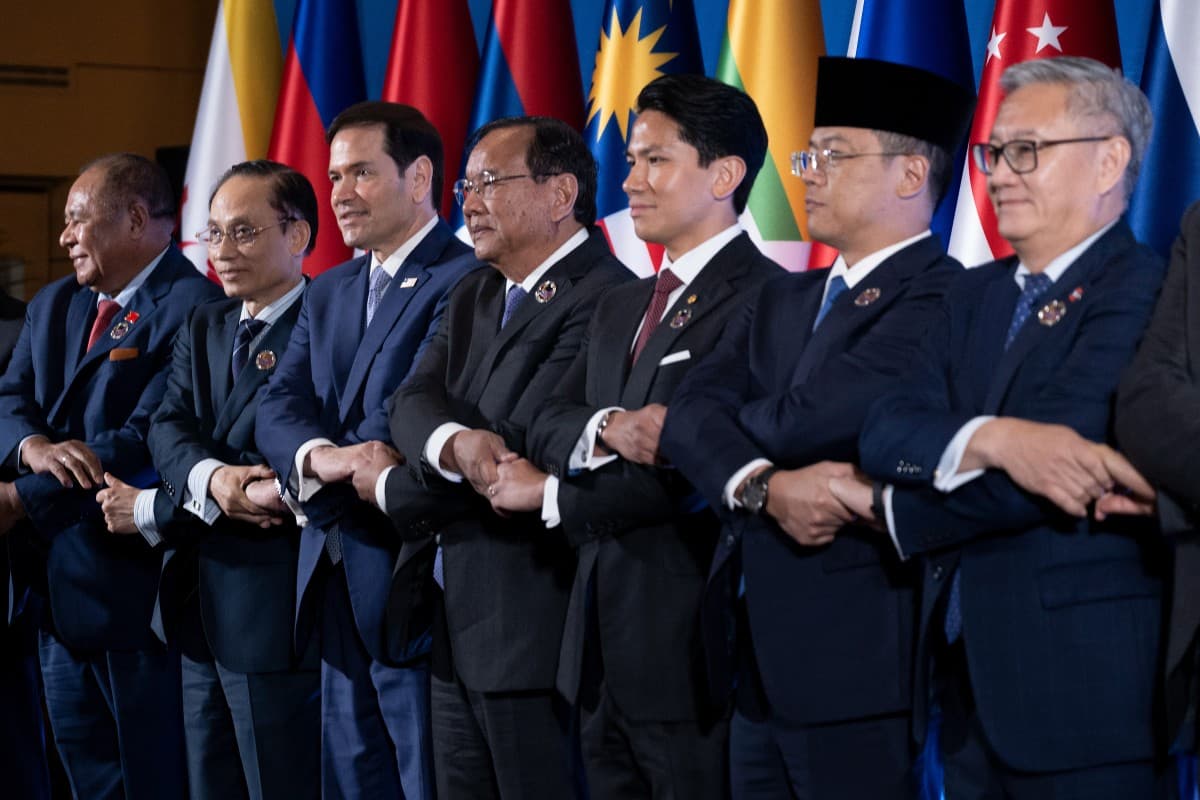 ASEAN urges safe transit through Hormuz
