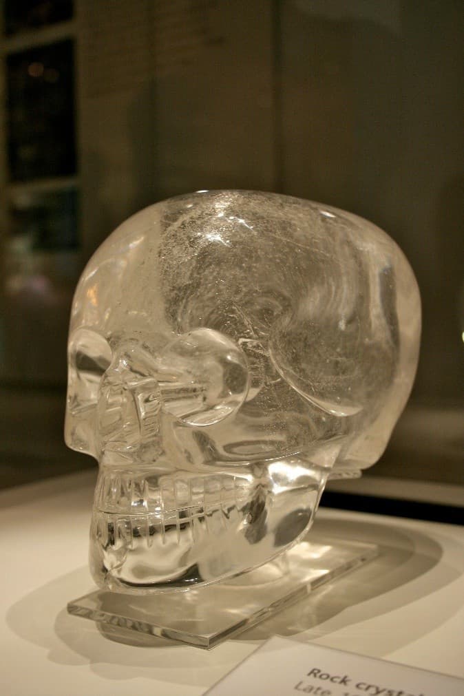 Real Enough? How Forgeries and AI Hoaxes Shape Historical Memory