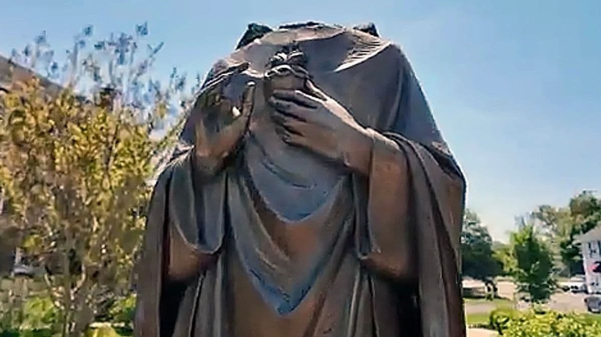 Long Island church leaders ask for 'healing' after woman allegedly decapitates Jesus statue
