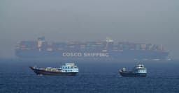 Trump Blasts Iran Over Strait Blockade as Ceasefire Strains Before Talks