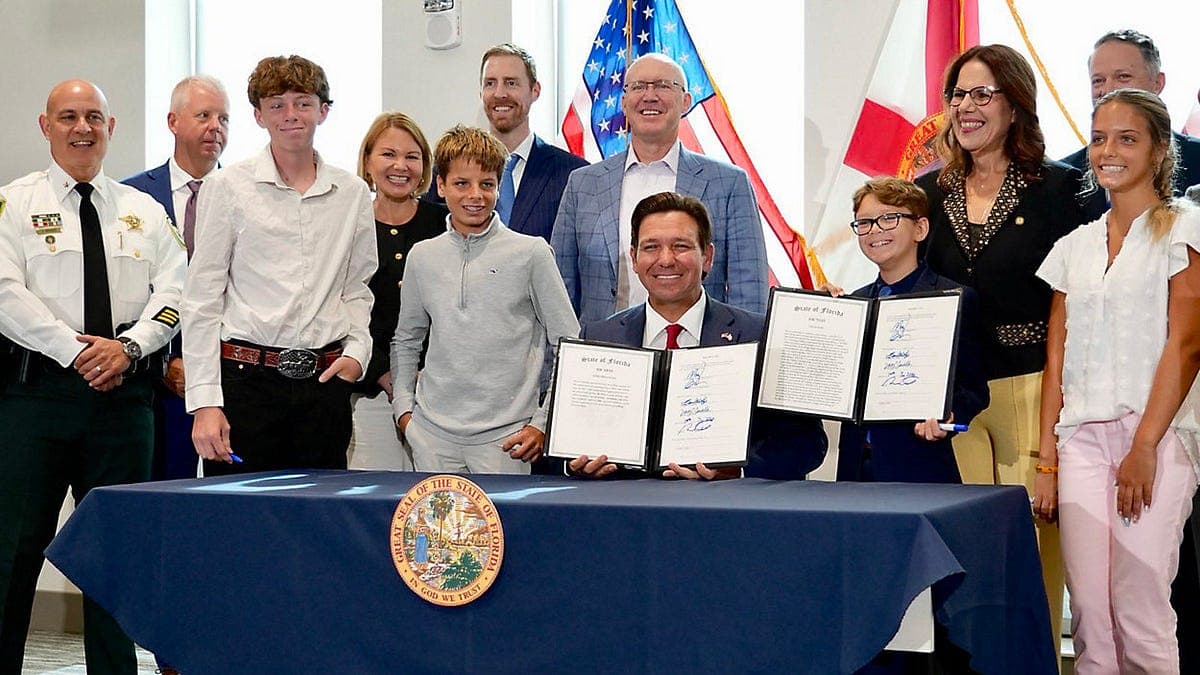 Governor DeSantis Signs Florida's $117.6B Budget, Vetoes ...