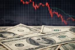 What Happens to Gold and Silver During Stagflation? 