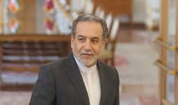 Iran Stands Firm, Says No Negotiations Under US Threats