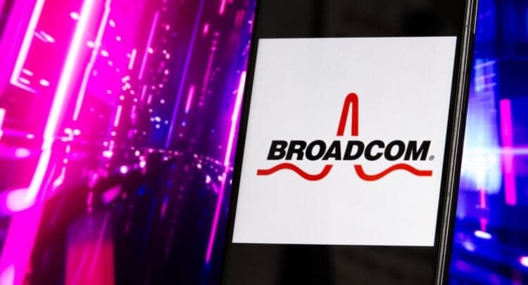 As Broadcom’s (AVGO) Q1 Earnings Approach, Let’s Look at Who Owns the AI Chip Stock - TipRanks.com