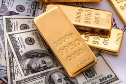 Iran-U.S. MOU Details Disclosed. Gold Drops to $4,400 Mark Hitting New Low Since March 30; Two Major Crude Oil Futures Weaken