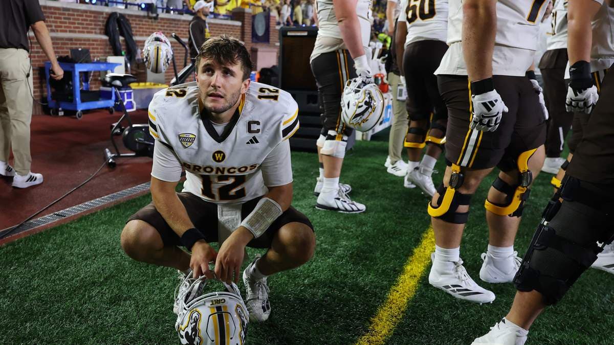 NCAA Creates Standard Football Timing Protocol | NewsRadio710