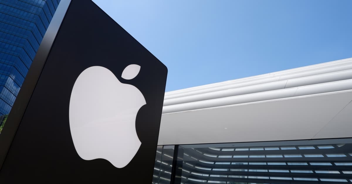 Apple Stock Forecast | Q1 Revenue Up 16% YoY | Capital.com