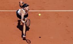 China's Wang Xinyu bows out of French Open in second round