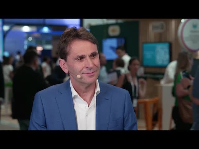 AI demand surge & Q1'26 beats