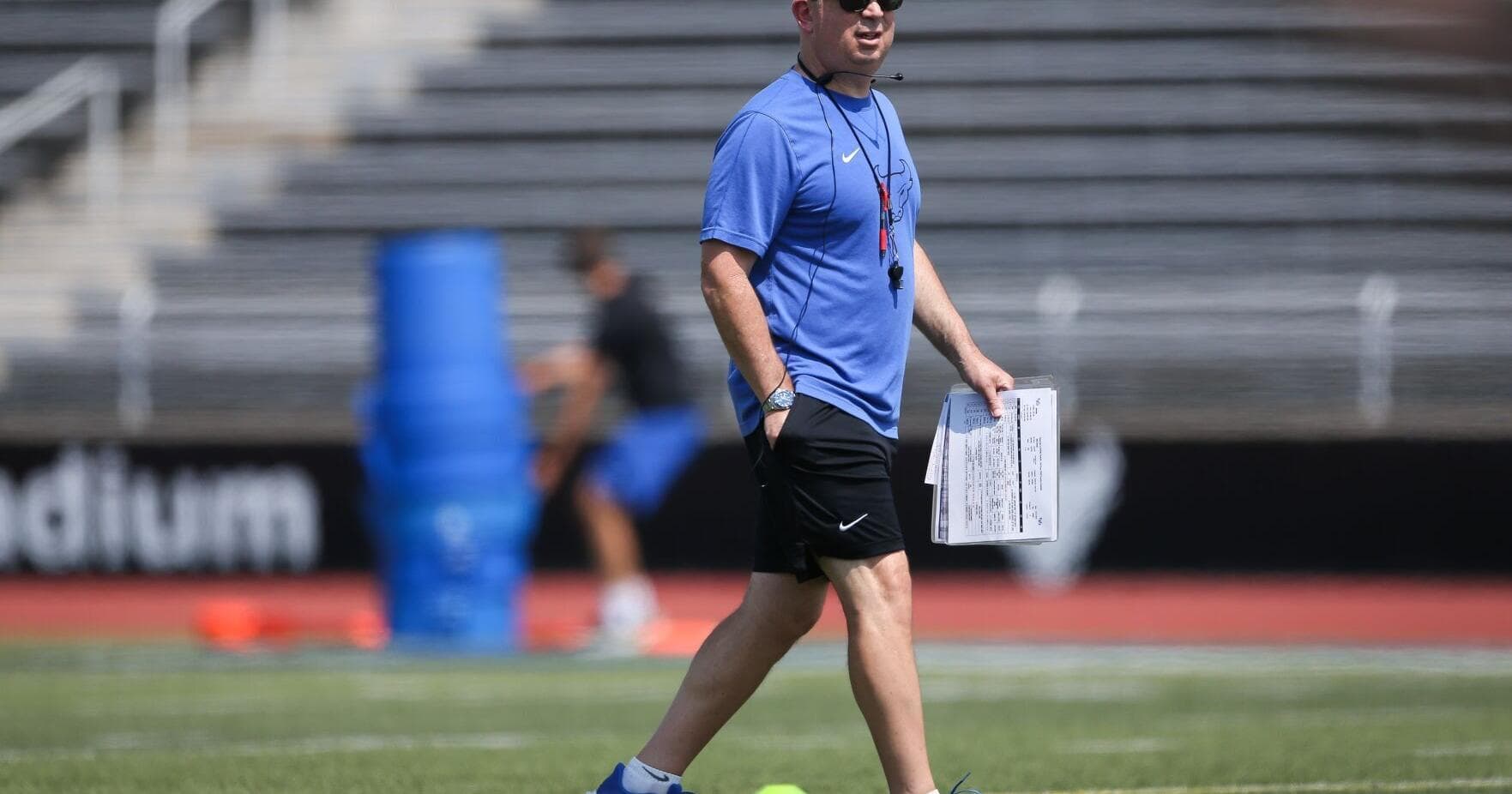 Will MAC ban ex-NFL players? UB coach Pete Lembo ...