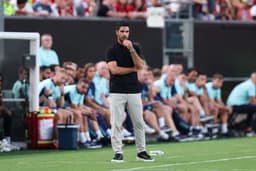 Mikel Arteta Has a New Arsenal Selection Dilemma After ...