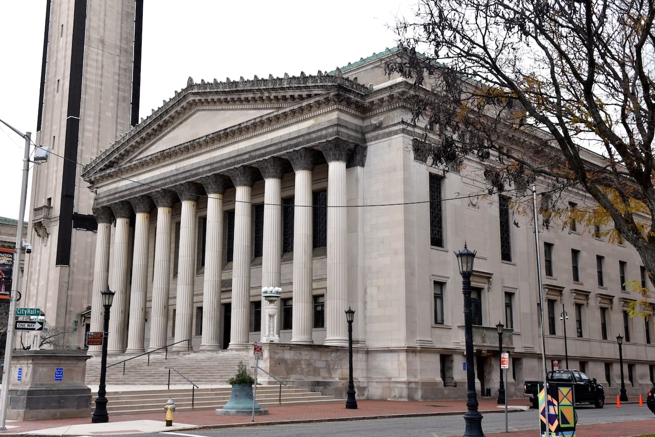Springfield City Council decision to abandon street paves way for mosque building