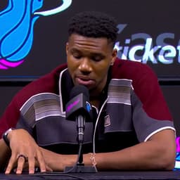 @MiamiHEAT: This just in… Giannis is NOT a fan of the iguanas 🤣😱 https://t.co/uX7Zkcodam