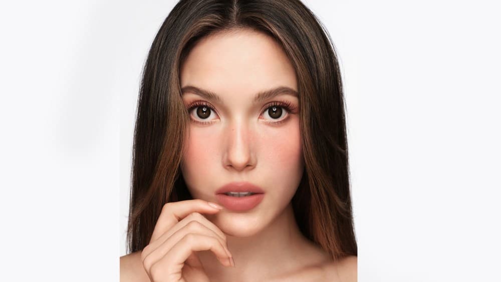 Eileen Gu Becomes Giorgio Armani Global Makeup ...