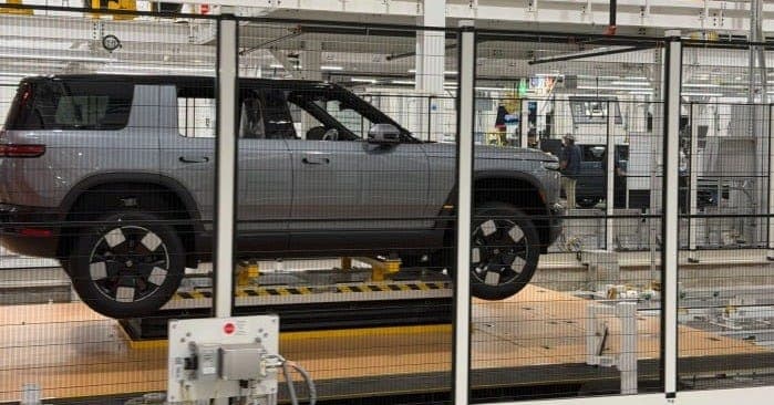 Rivian Sues U.S. for Tariff Refund After Supreme Court Limits Trump Import Powers