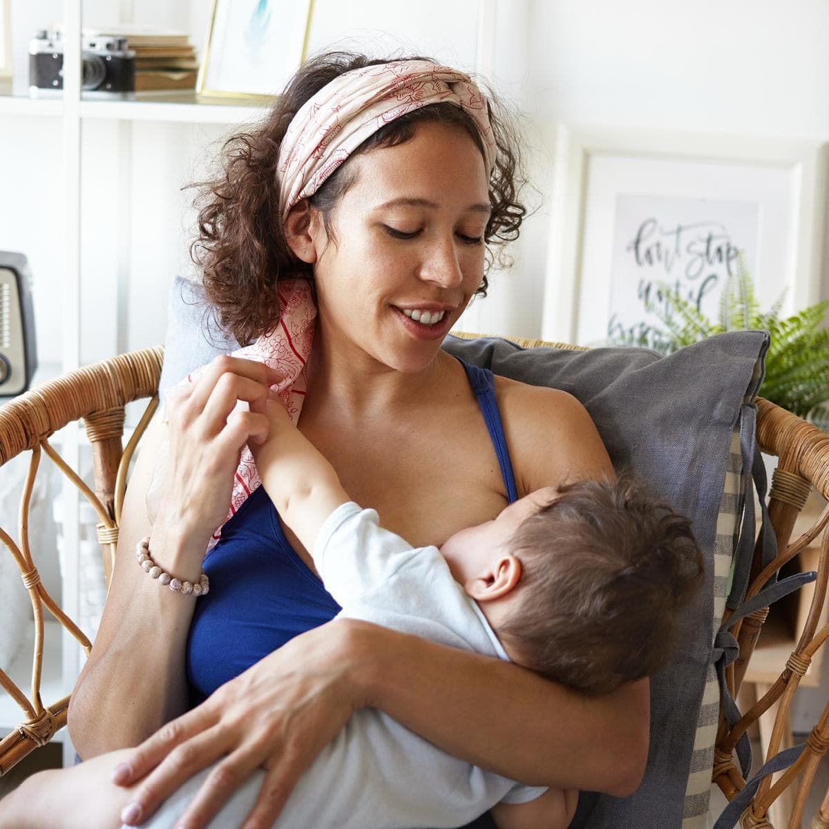 Weaning Off Breastfeeding: A Helpful Guide Through This ...