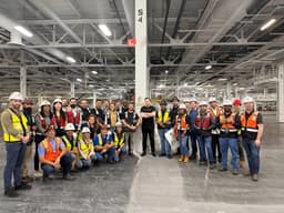 [News] Musk Shares Tesla Optimus Production Team Photo, Says Initial Robot Output Will Be “Extremely Slow”