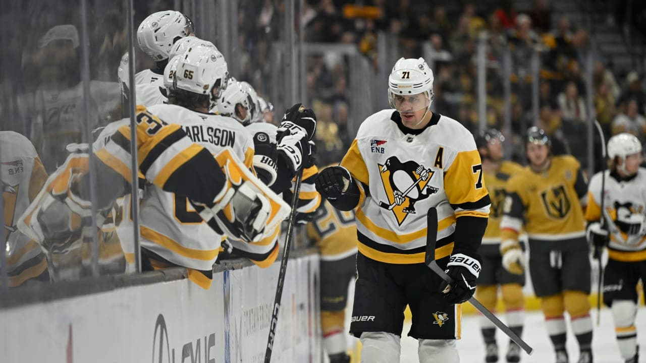 PIT@VGK: Malkin scores goal against Adin Hill