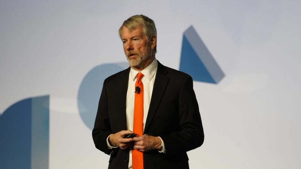 Strategy added 13,927 bitcoin for $1 billion