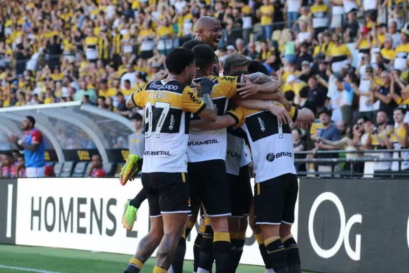 Série B muda durante a Copa e tem novos líderes na briga ...