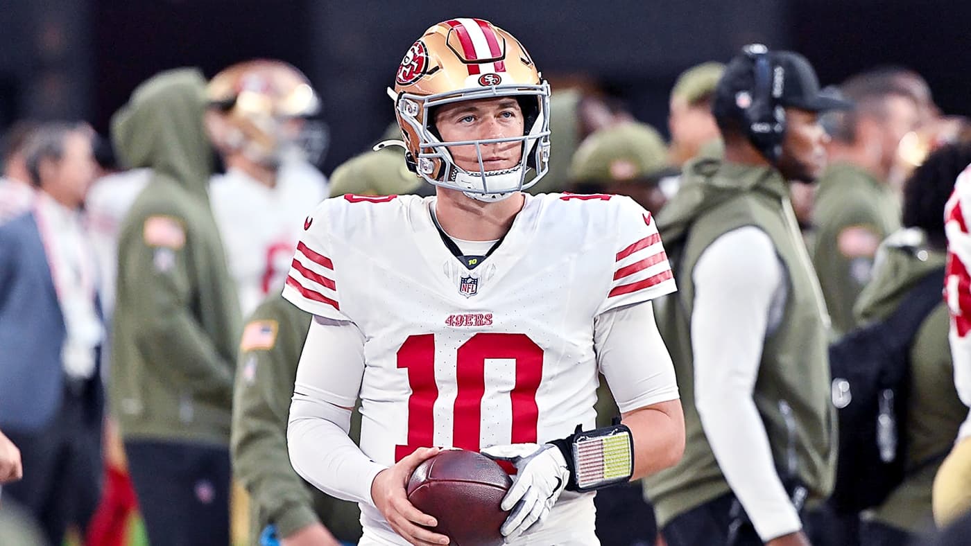 49ers’ Mac Jones addresses shoulder soreness, offseason trade rumors