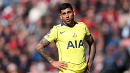 Cristian Romero's transfer preference, Tottenham release clause and surprise behaviour | Football London