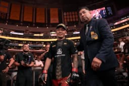 Joshua Van Flipped Dustin Poirier's Fight Footage - MMASucka