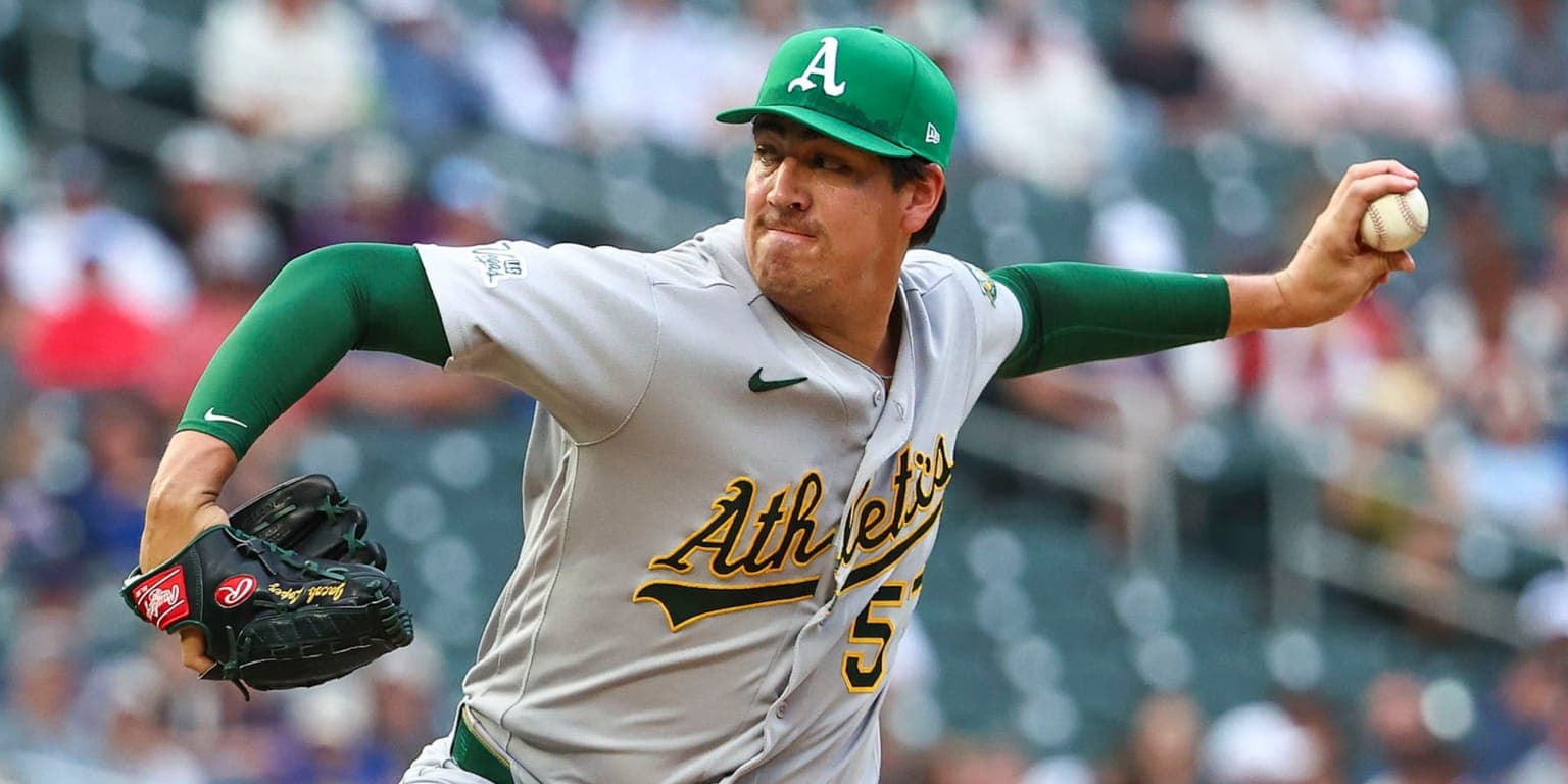 Lopez's sharp outing lifts Athletics over Twins