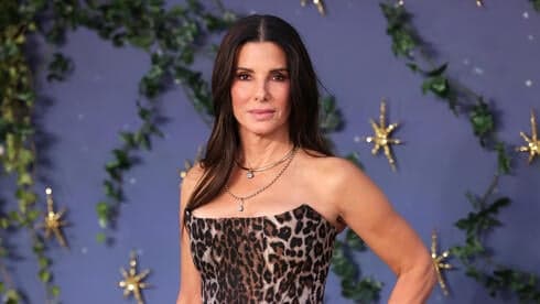Sandra Bullock embraces her dark side with a daring style ...