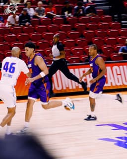 @Suns: Playing this on loop 🔄 https://t.co/dwbrP1PDUq