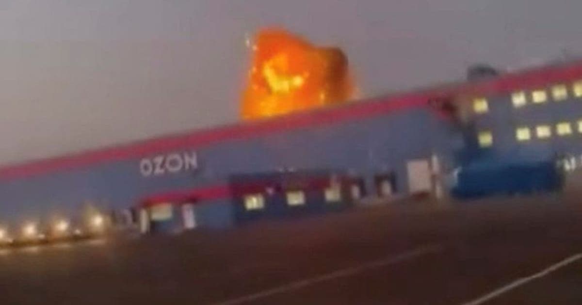 Ukraine Expands Drone Strikes to Russian Retailer Ozon, ...