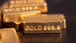 Poland, China lead renewed central bank gold buying
