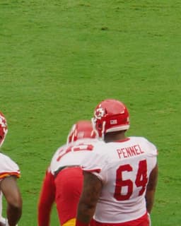 @Chiefs: Bringing back some gems to celebrate Mr. Stonecold Jones 🎤 https://t.co/wiBoLDgNTS