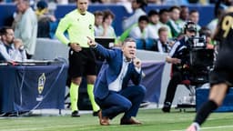 LA Galaxy lose 3-0 to LAFC to resume MLS regular season