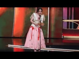 Tony Awards 2026 Red Carpet SHOCKERS! Top 8 Best ...